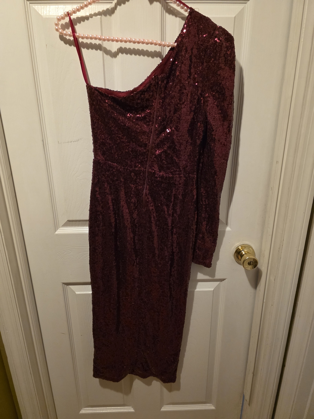 Windsor One-Shoulder Sequin Midi Dress in Burgundy - Picture 2 of 3